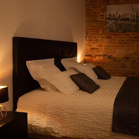 Gury La Ferme Du P'Tit Colibri Bed & Breakfast エクステリア 写真