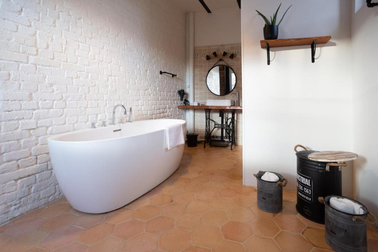 Gury La Ferme Du P'Tit Colibri Bed & Breakfast エクステリア 写真